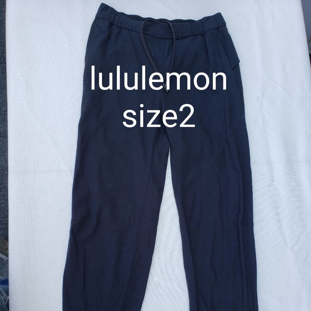 Lululemon joggers